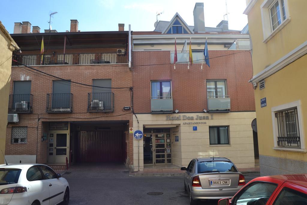 Hotel Apartamentos Don Juan I Alcala de Henares Exterior photo